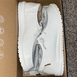 Hey Dudes- Chambray White